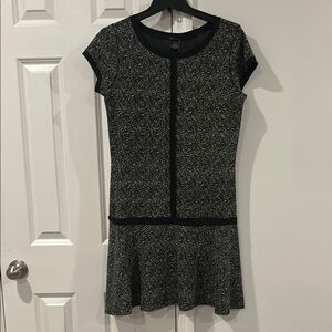 NWT Eva Varro Cap Sleeve Round Short Sleeve Pattern Midi Dress